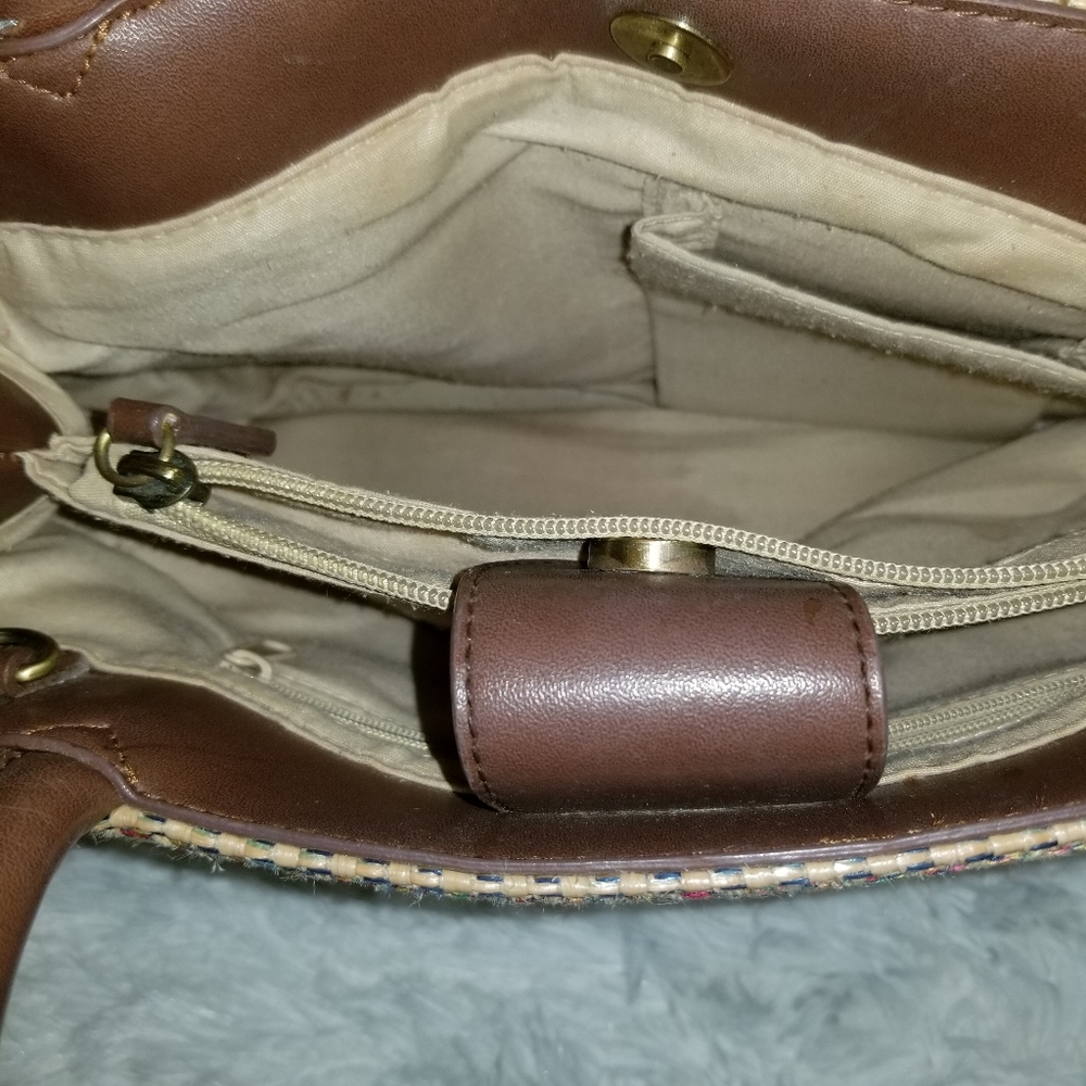 Relic  purse - Picture 2 of 9